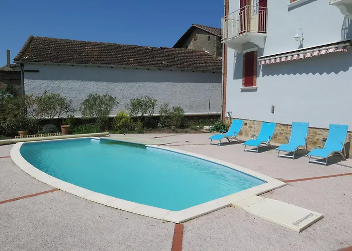 By Interhome Ferienhaus *